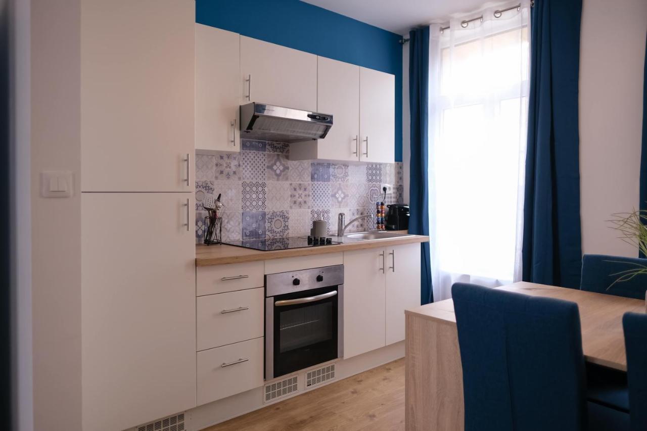 Appartement - Parking Prive Gratuit, Proche Centre-Ville Et Gare De Saint-Omer Sint-Omaars Buitenkant foto