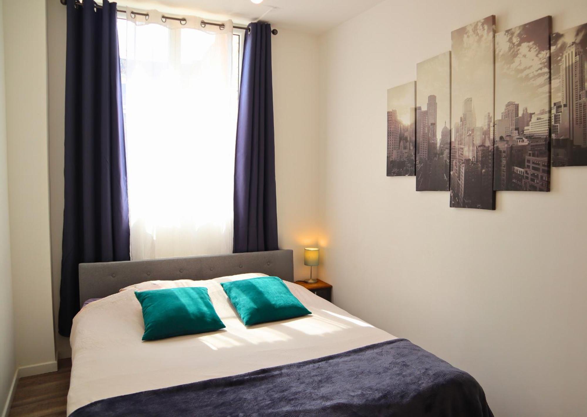 Appartement - Parking Prive Gratuit, Proche Centre-Ville Et Gare De Saint-Omer Sint-Omaars Buitenkant foto