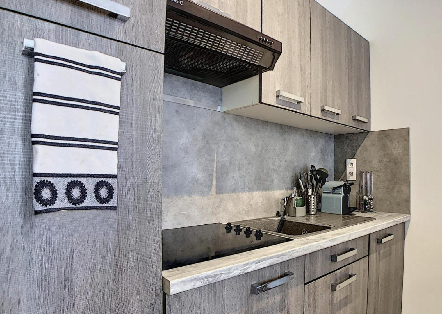 Appartement - Parking Prive Gratuit, Proche Centre-Ville Et Gare De Saint-Omer Sint-Omaars Buitenkant foto