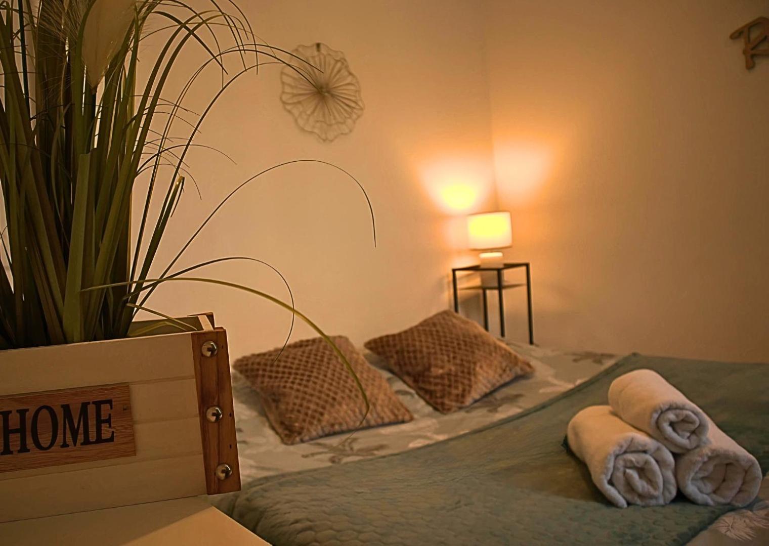Appartement - Parking Prive Gratuit, Proche Centre-Ville Et Gare De Saint-Omer Sint-Omaars Buitenkant foto