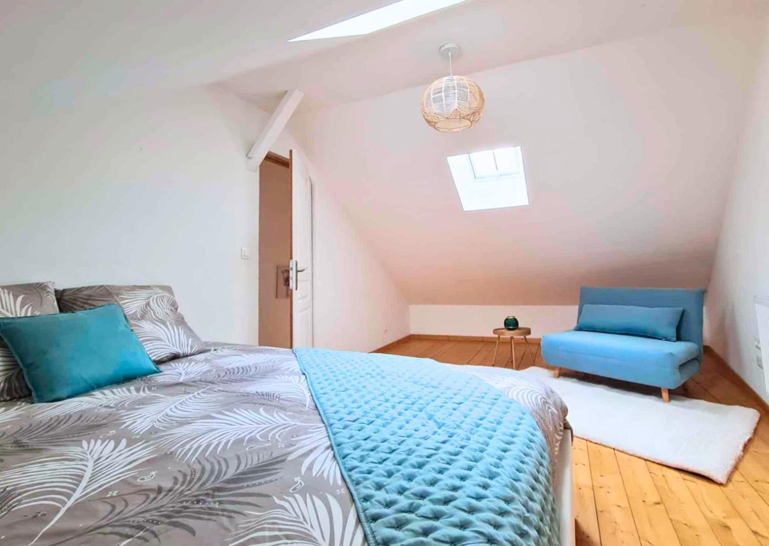 Appartement - Parking Prive Gratuit, Proche Centre-Ville Et Gare De Saint-Omer Sint-Omaars Buitenkant foto
